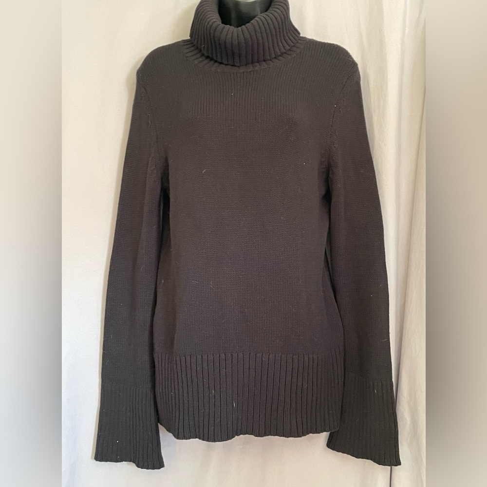 Bell sleeved turtleneck sweater